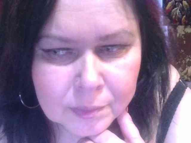 CharleeKendall webcam