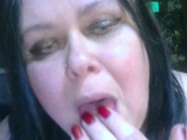 CharleeKendall webcam