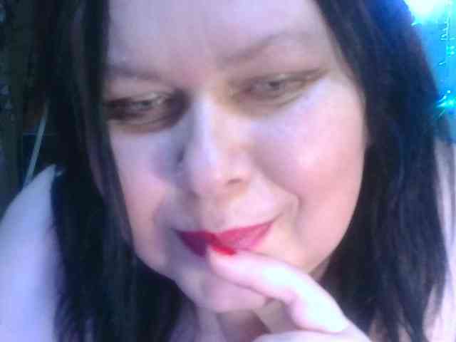 CharleeKendall webcam