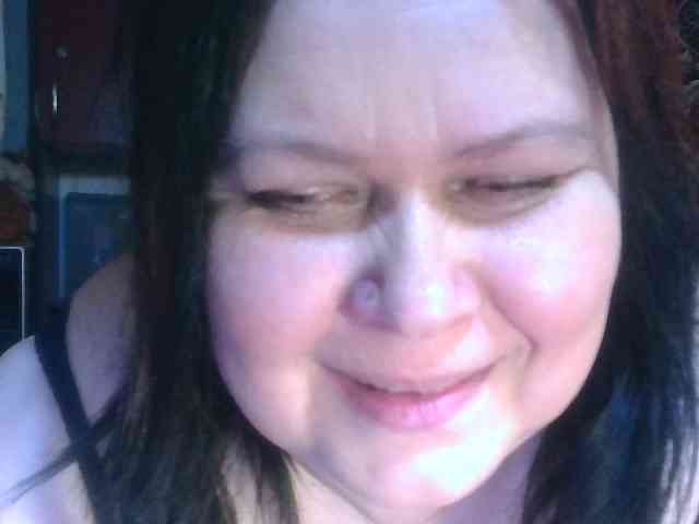 CharleeKendall webcam