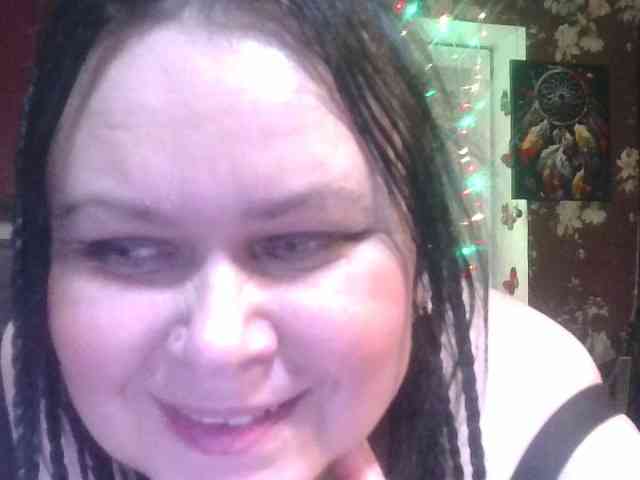 CharleeKendall webcam