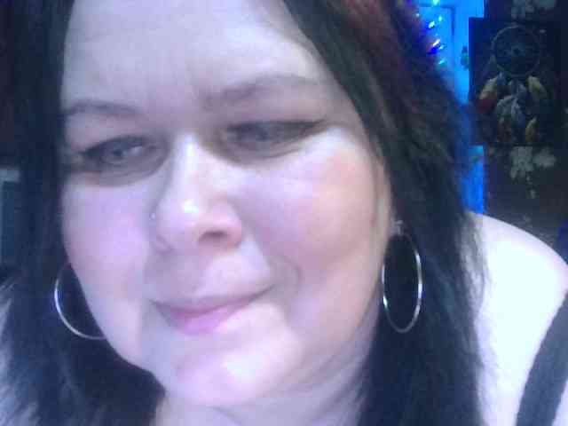 CharleeKendall webcam