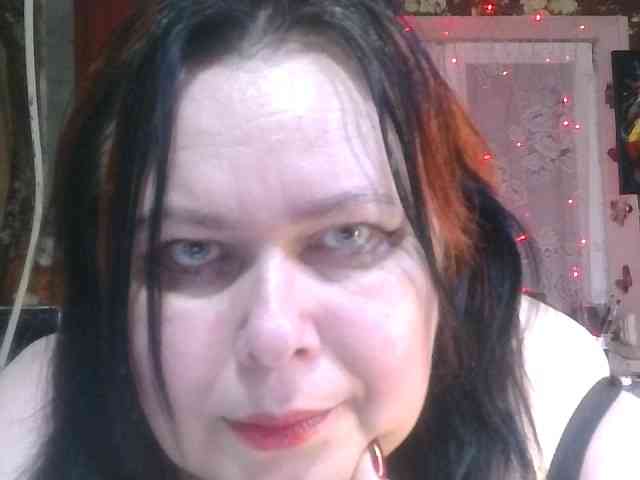 CharleeKendall webcam