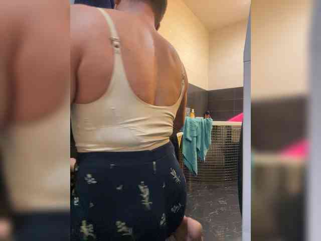 Lionela Live Webcam on BongaCams