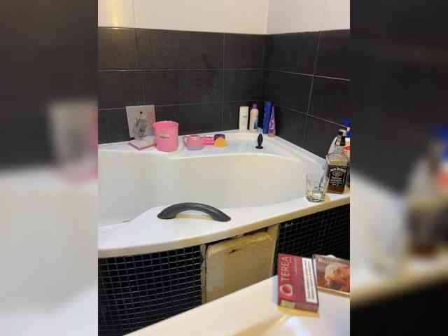 Lionela Live Webcam on BongaCams