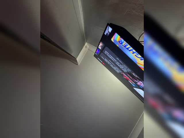 Naughtywife77's BongaCams show and profile