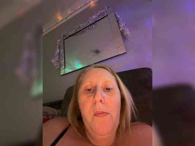 Naughtywife77 Naughtywife77