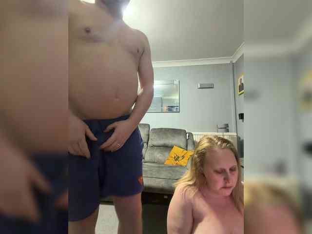 Naughtywife77 webcam