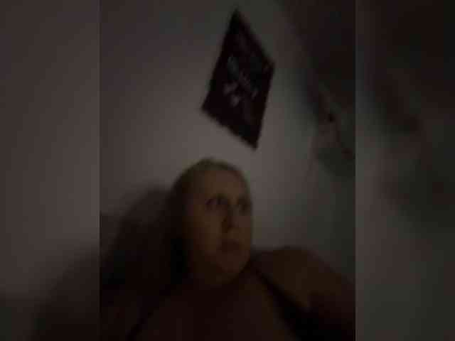 Naughtywife77 webcam