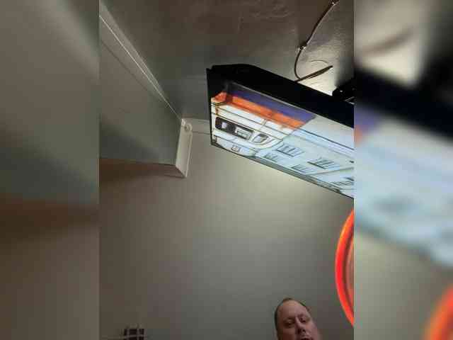 Naughtywife77 webcam