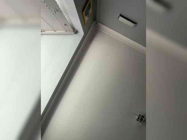 Naughtywife77 webcam