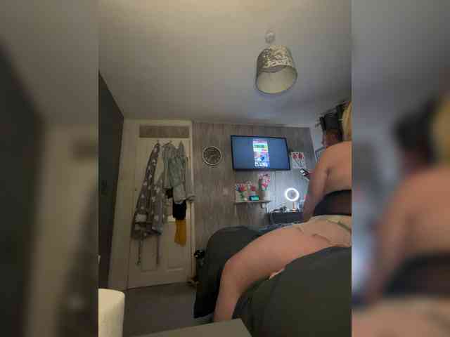 adult webcam sex Naughtywife77