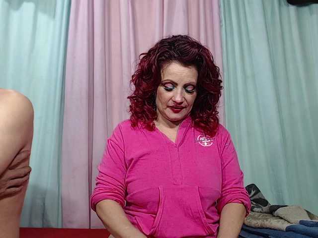 KarinayAmante's BongaCams show and profile