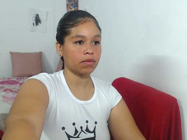 Melissagay live room