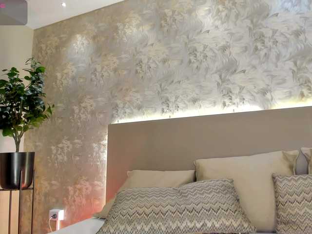 saraycollins from BongaCams is Freechat