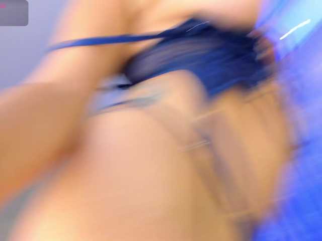 saraycollins's BongaCams show and profile