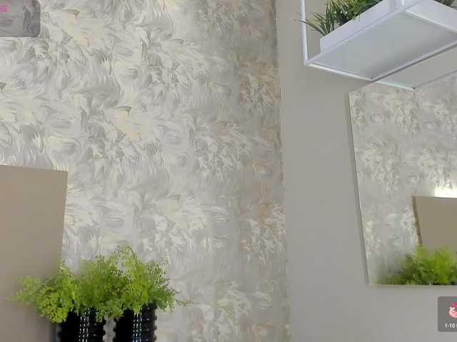 saraycollins from BongaCams