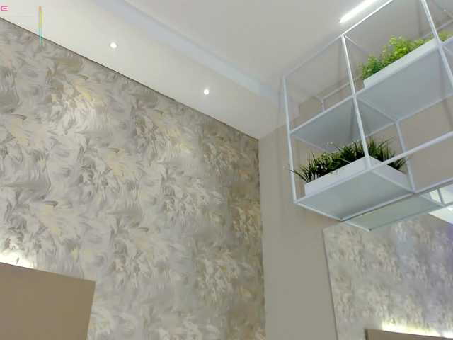 saraycollins's BongaCams show and profile