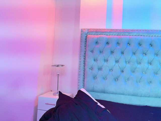 Lia-adams's BongaCams show and profile