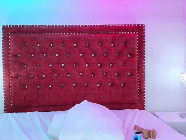 Lia-adams's BongaCams show and profile