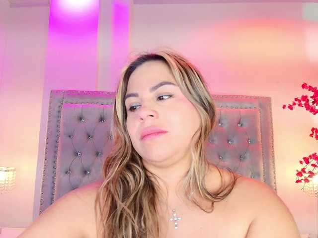 Lia-adams's BongaCams show and profile