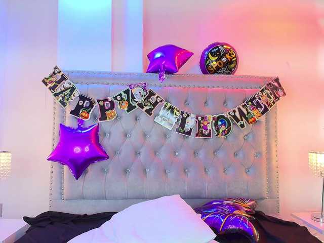 Lia Adams (Lia-adams)