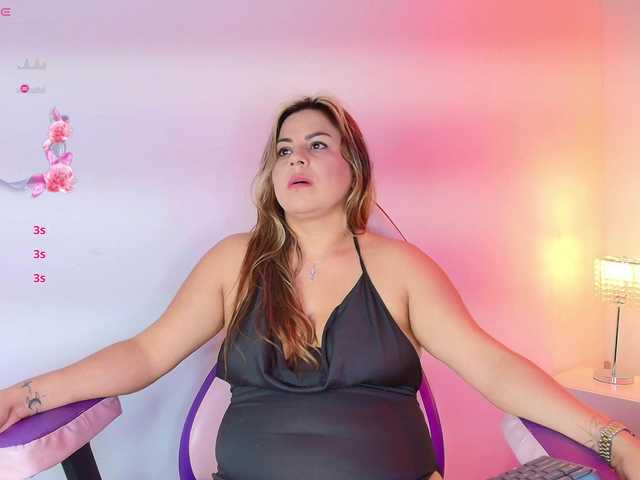 Lia-adams's BongaCams show and profile