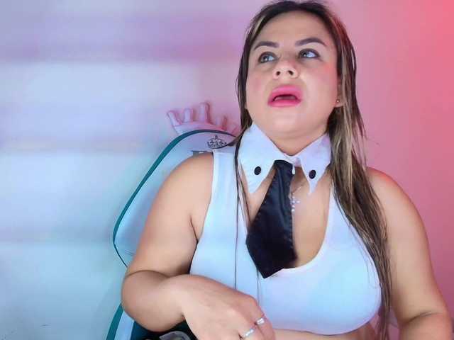 Lia-adams's BongaCams show and profile