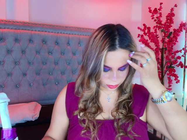 Lia-adams's BongaCams show and profile