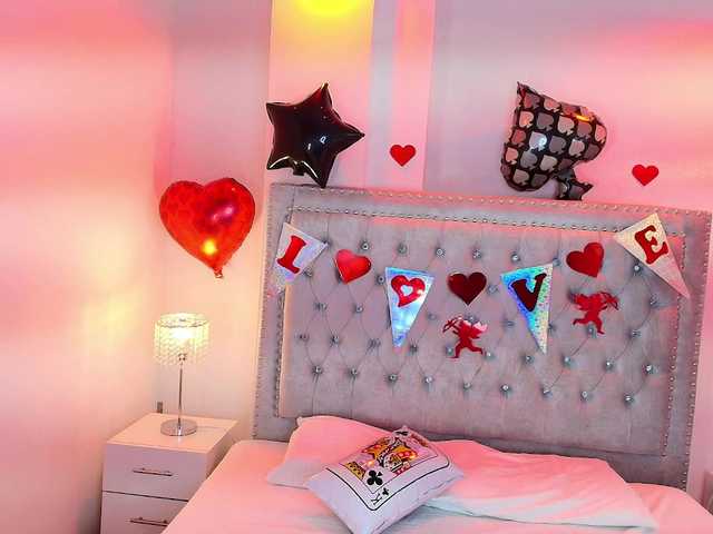 Lia-adams's BongaCams show and profile