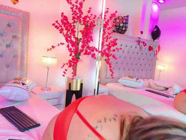 Lia-adams Live Webcam on BongaCams