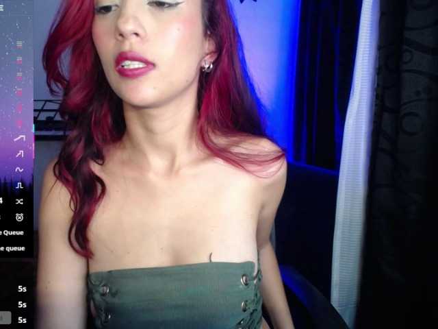 conie02's BongaCams show and profile