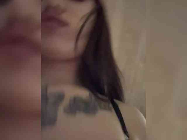 TumanANGELINA webcam