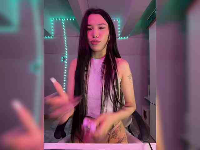 TumanANGELINA webcam