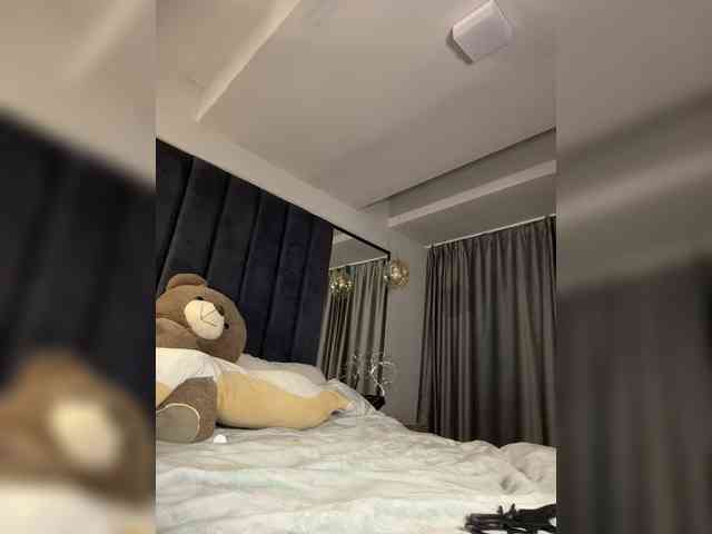 TumanANGELINA webcam