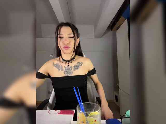 TumanANGELINA webcam