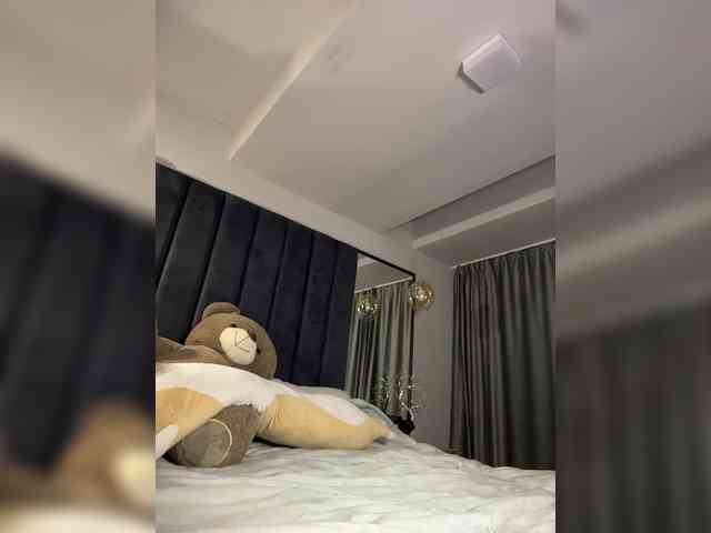 TumanANGELINA webcam