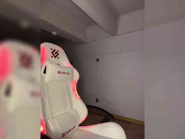 TumanANGELINA webcam