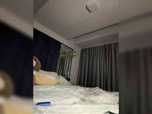 TumanANGELINA webcam