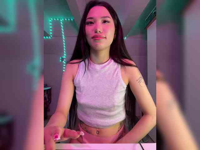 TumanANGELINA webcam