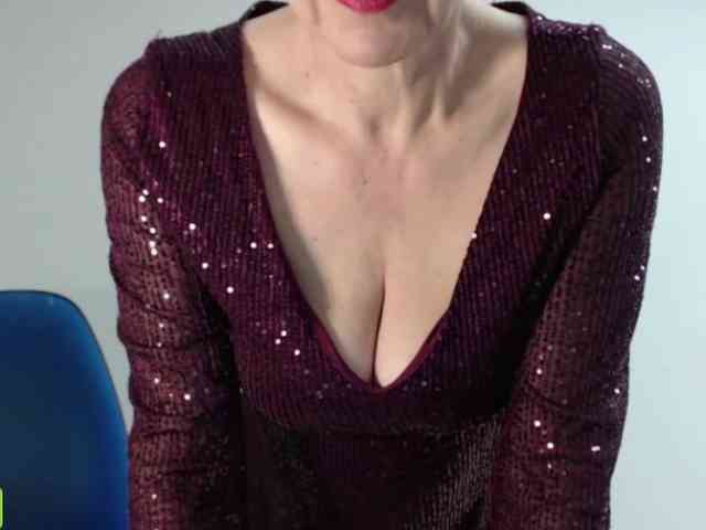 SofieVelvet webcam