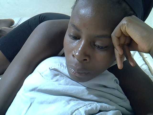 Sweetpussie's BongaCams show and profile