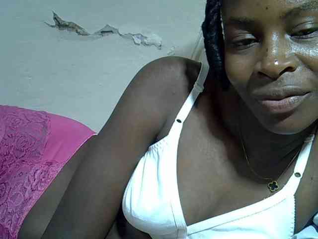 Sweetpussie Live Webcam on BongaCams