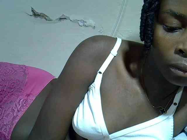 Sweetpussie Live Webcam on BongaCams