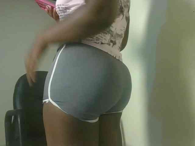 Sexyicey webcam