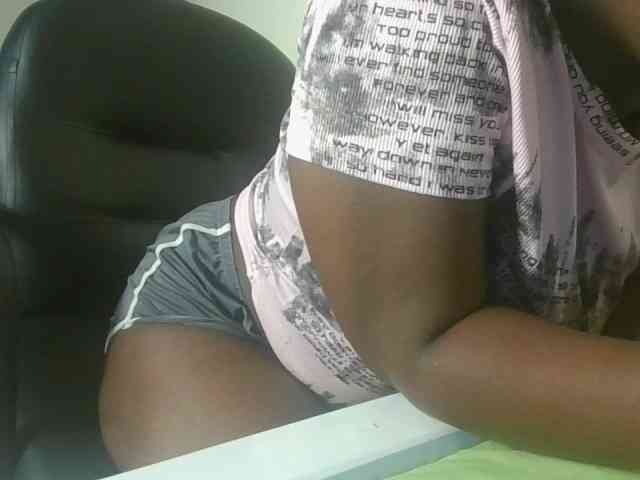 Sexyicey webcam