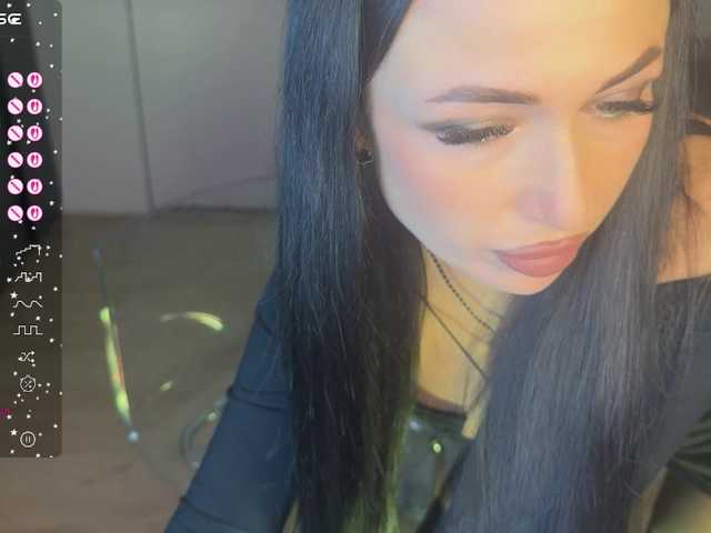 majesticmadam's BongaCams show and profile