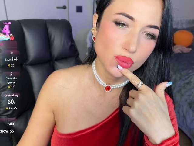 majesticmadam – webcam model profile photo