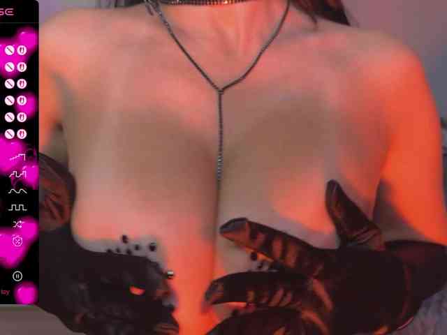 majesticmadam webcam