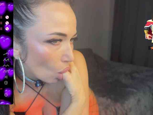 majesticmadam webcam